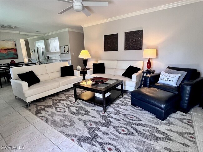 Building Photo - 159 Teryl Rd Unit 2