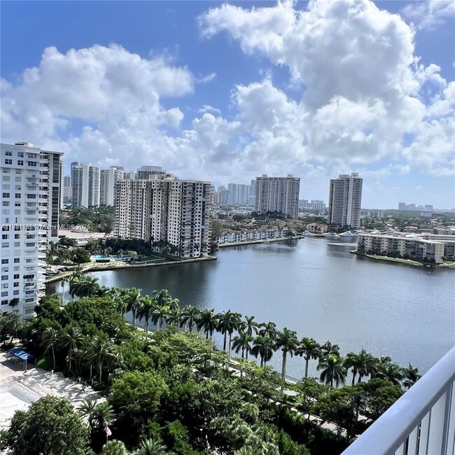 Photo - 2801 NE 183rd St Condo Unit 1804W