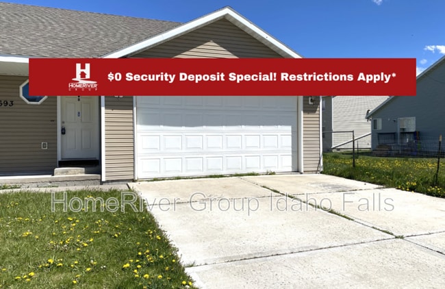 Photo - 3693 Deloy Dr Unit Apt B