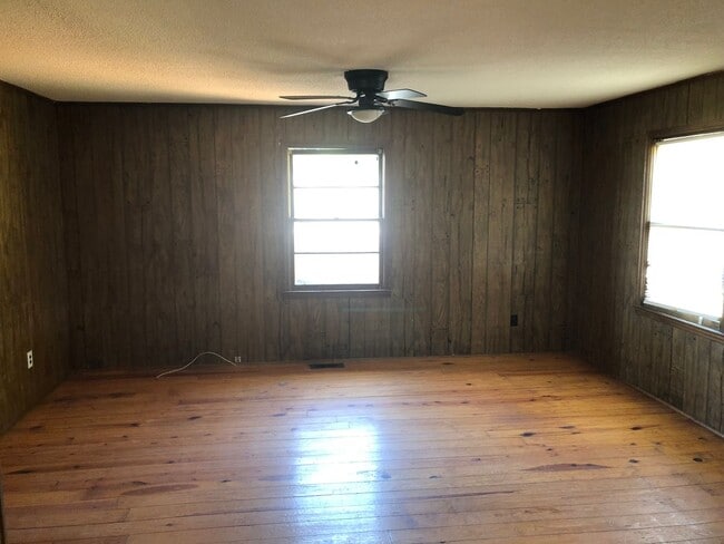 Photo - Newly remodeled home is located in Lancaster, SC 29720.
