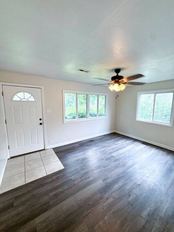 Building Photo - 3103 Grasmere Ave Rental
