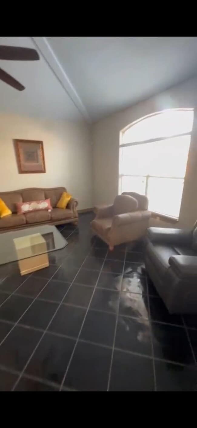 Photo - 8525 Essex Dr