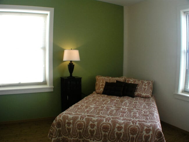 Apartment Bedroom