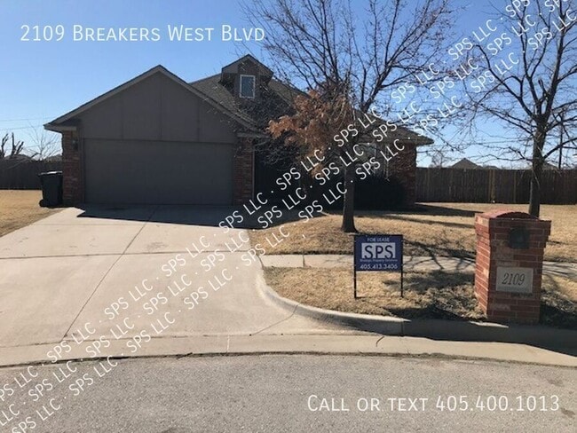 Building Photo - 2109 Breakers W Blvd