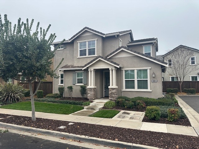 Building Photo - Welcome to this inviting 3-bedroom, 3-bath home located in a desirable Riverbank neighborhood