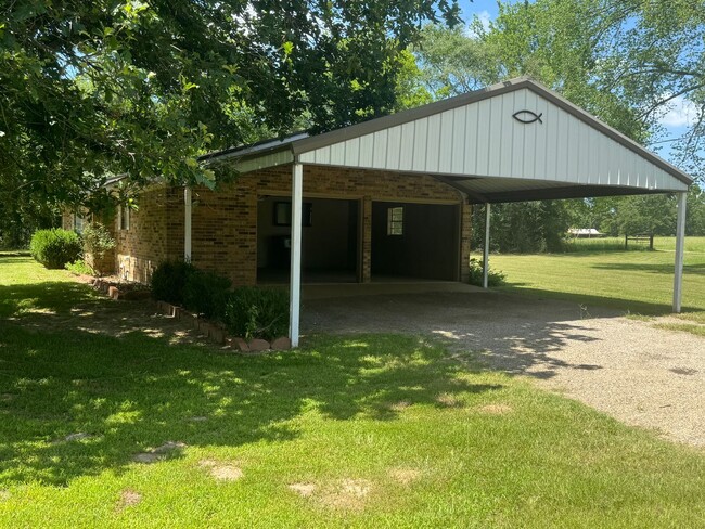 Photo - 8174 FM 1402