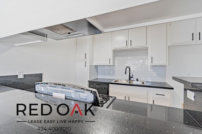 Photo - Beautiful Two Bedroom Two Story Home with ... Unidad 6