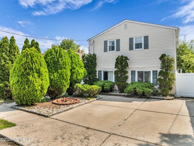 Photo - 12 Jacobson St