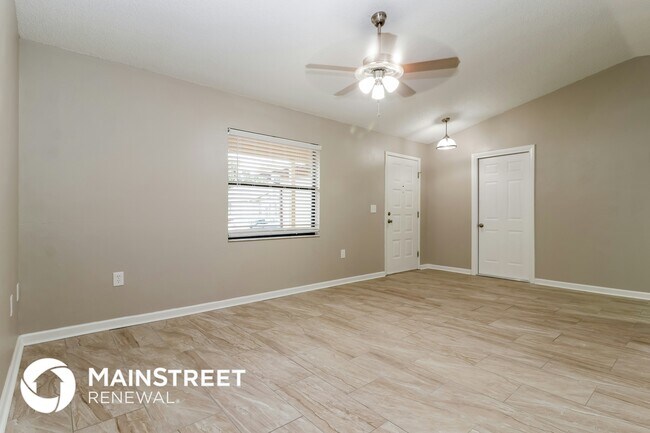 Photo - 11012 Bentwood Ct