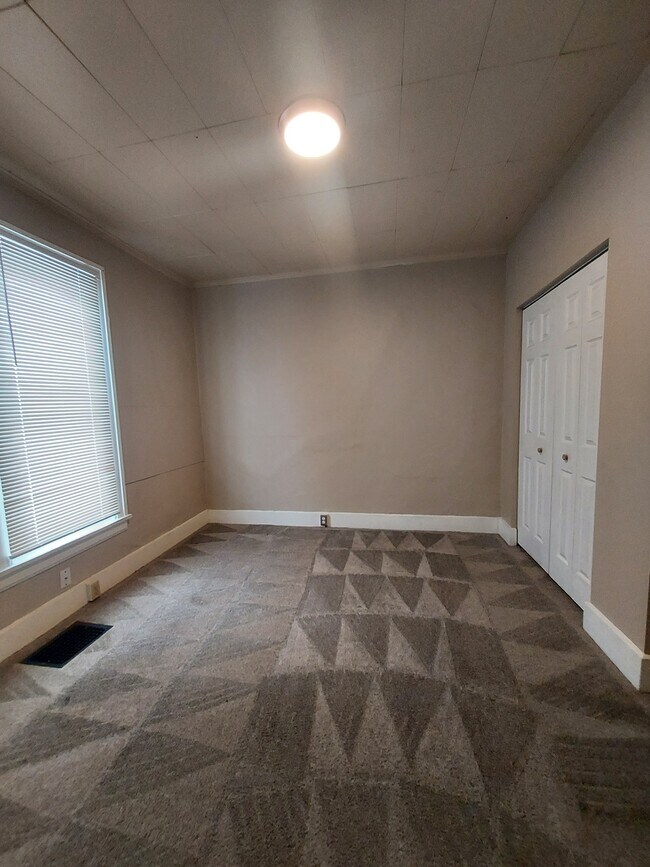 Photo - 79 N 10th St Unidad A