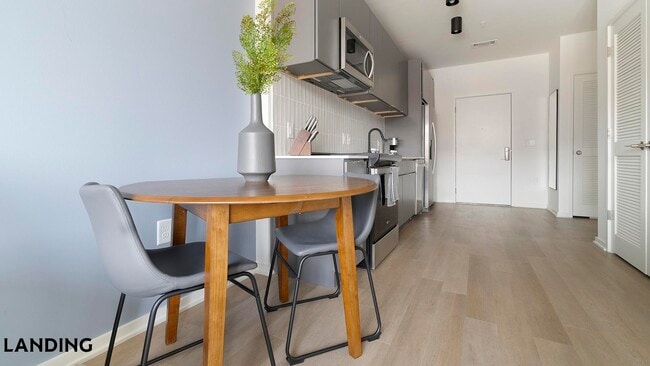 Photo - 318 W Corporation St Unit 1-207