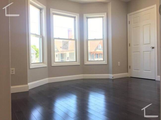 Photo - BU-west Allston PRIME LOCATION 3bed 1.5bath