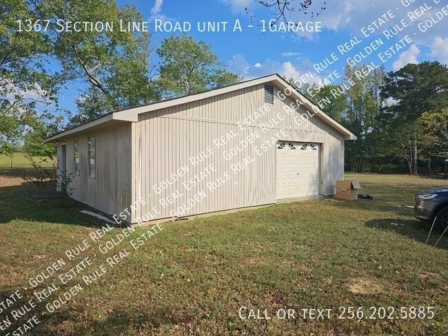 Photo - 1367 Section Line Rd