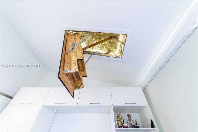 Photo - 21387 Marina Cove Cir