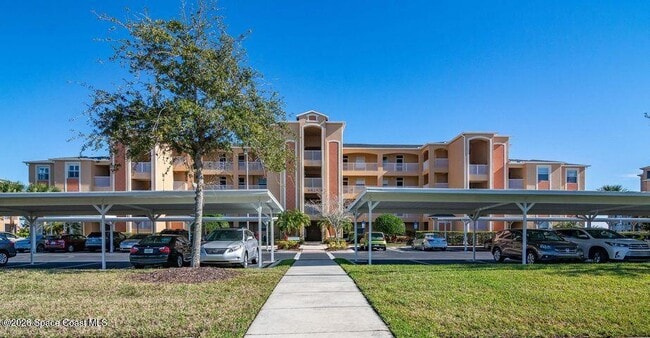 Building Photo - 6838 Toland Dr Unit 104