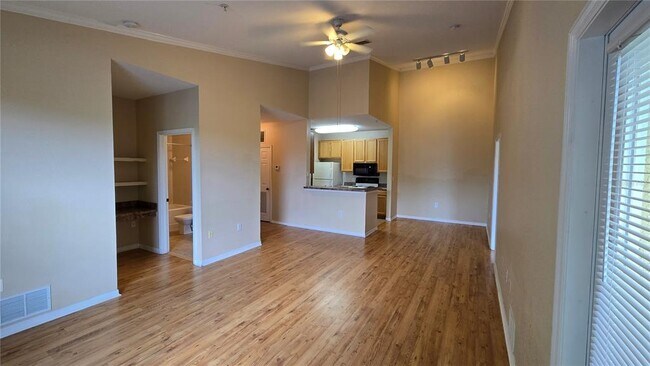 Photo - 10211 Courtney Palms Blvd Unit 304