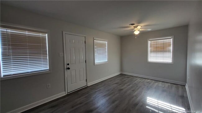 Photo - 580 Hiawatha Rd