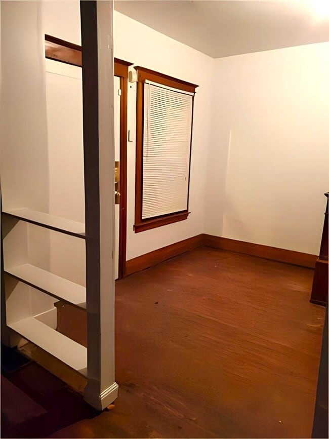 Photo - 3757 Garland St