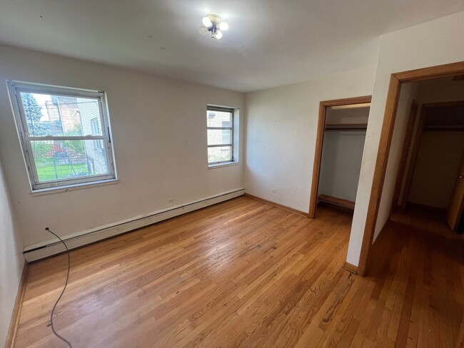 Photo - 1648 Clarence Ave Unit 1R