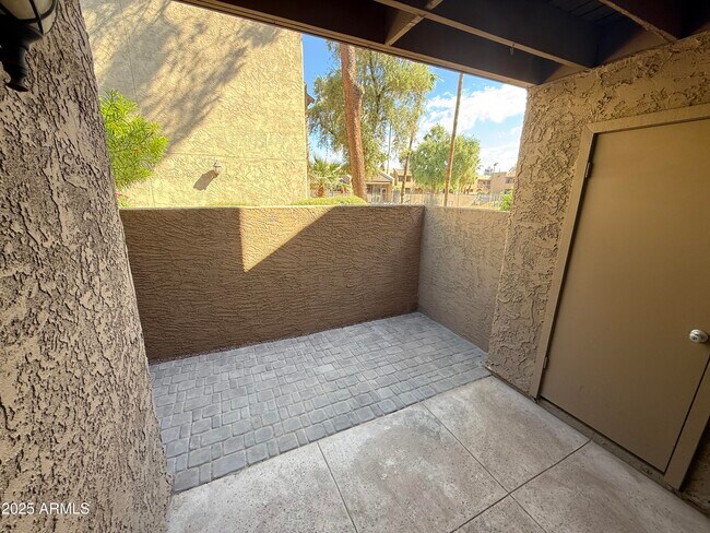 Photo - 5877 N Granite Reef Rd Unit 1117