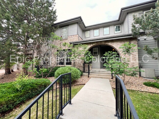 Building Photo - Stunning Saddle Rock East Townhouse | 2 BD + Loft | 2.5 BA | 2-Car Garage Unit #101
