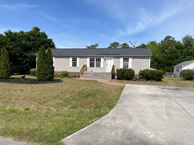 Photo - Close to Carolina Beach!