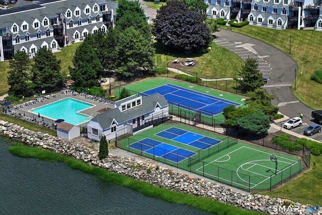 Photo - 1128 Windward Rd Unidad 1128