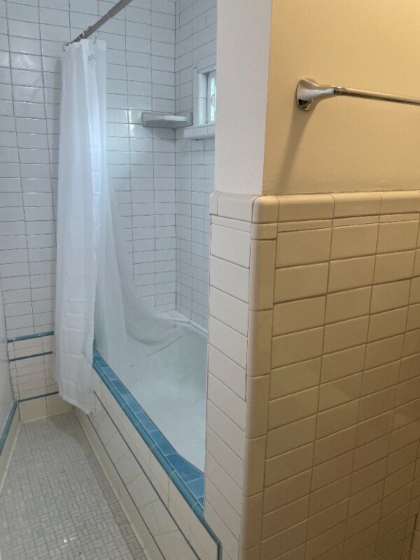 Photo - 3834 SE Morrison St