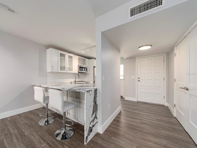 Photo - 121 Island Way Unidad 334