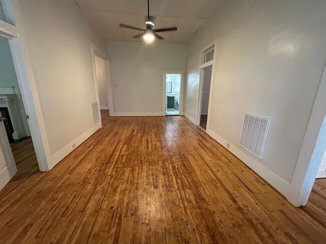 Photo - 4/3 House in North Rome- $1,550