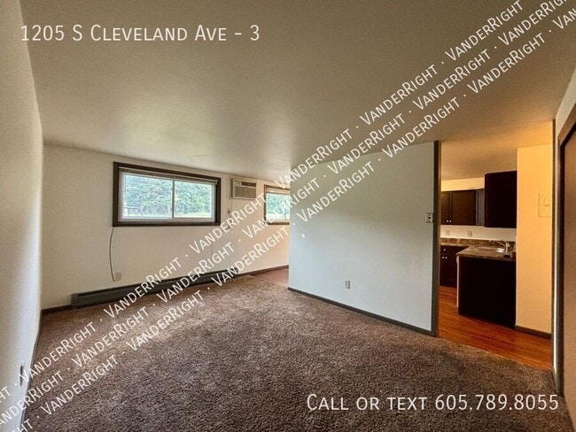 Photo - 1205 S Cleveland Ave Unidad 3