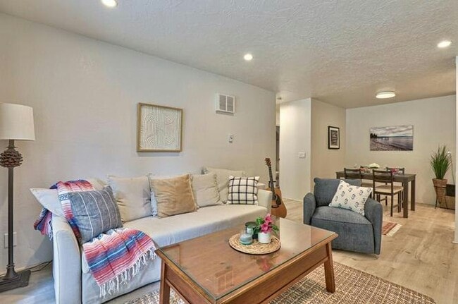 Photo - 3107 Golden Oaks Ln Unit 80