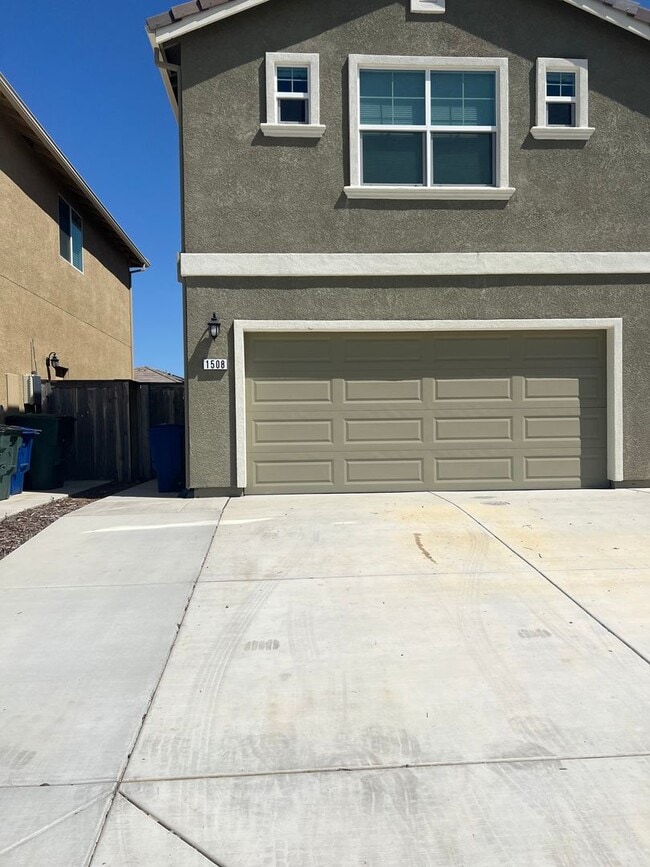 Photo - Castle Oaks Home