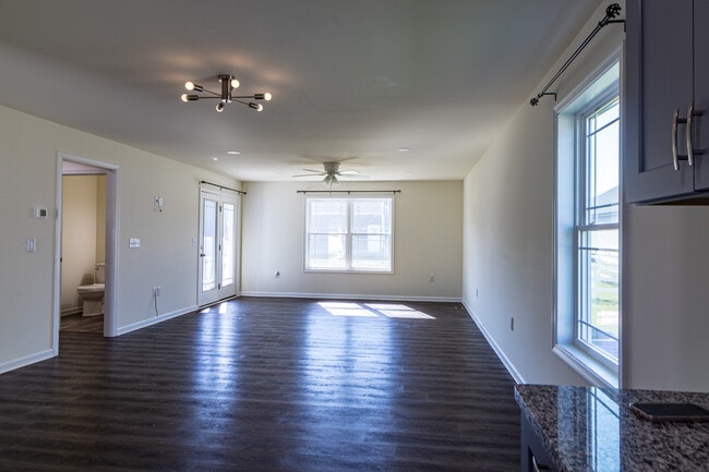 Photo - 54 Pilgrim Ct