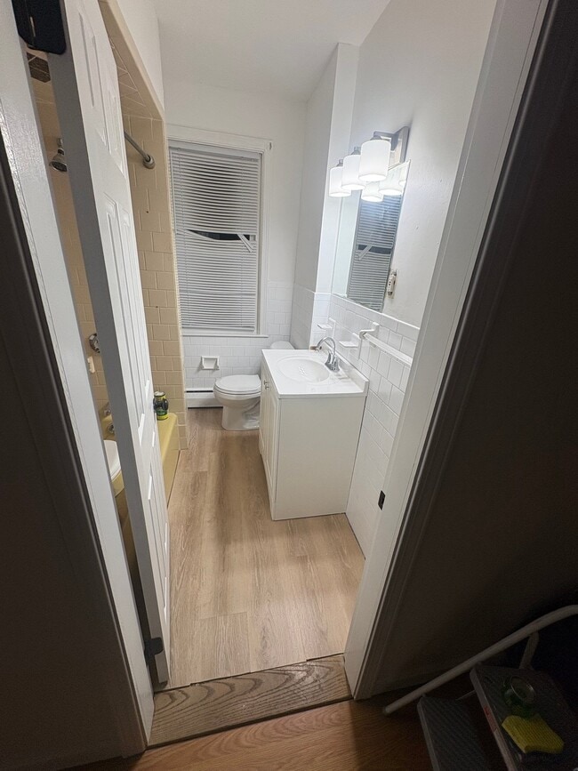 Photo - 18 Allendale Ave Unit 2nd Floor