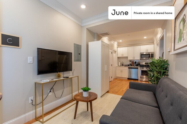 Photo - Room in Shared 3 bed/1 bath home Unidad B