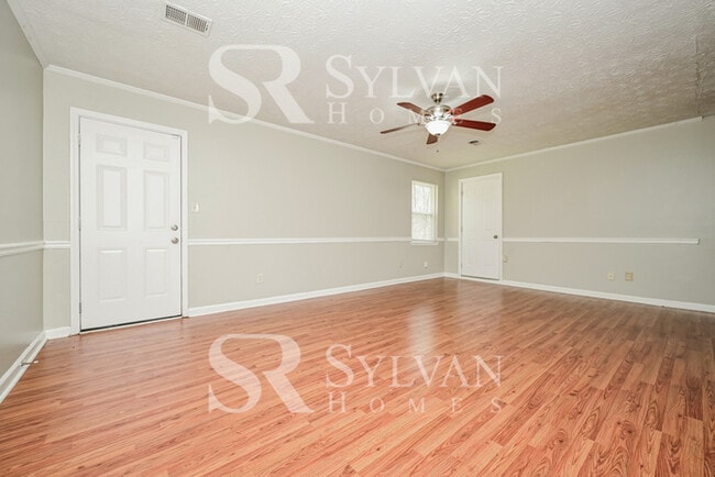 Photo - The living is easy in this 3 bedroom, 2 bathroom home