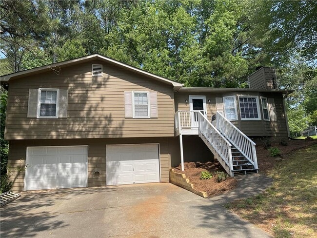 Building Photo - 290 Carmon Dr Rental