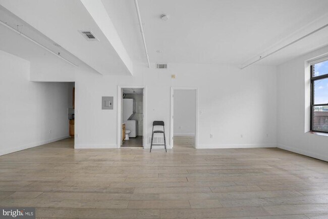 Photo - 301 Spring Garden St Unit 3B