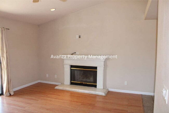 Photo - 4 Bedroom/2 Bath Home in Clovis 
(Herndon ...