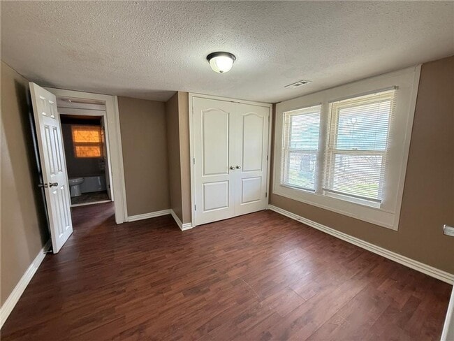 Photo - 1402 S Washington Ave