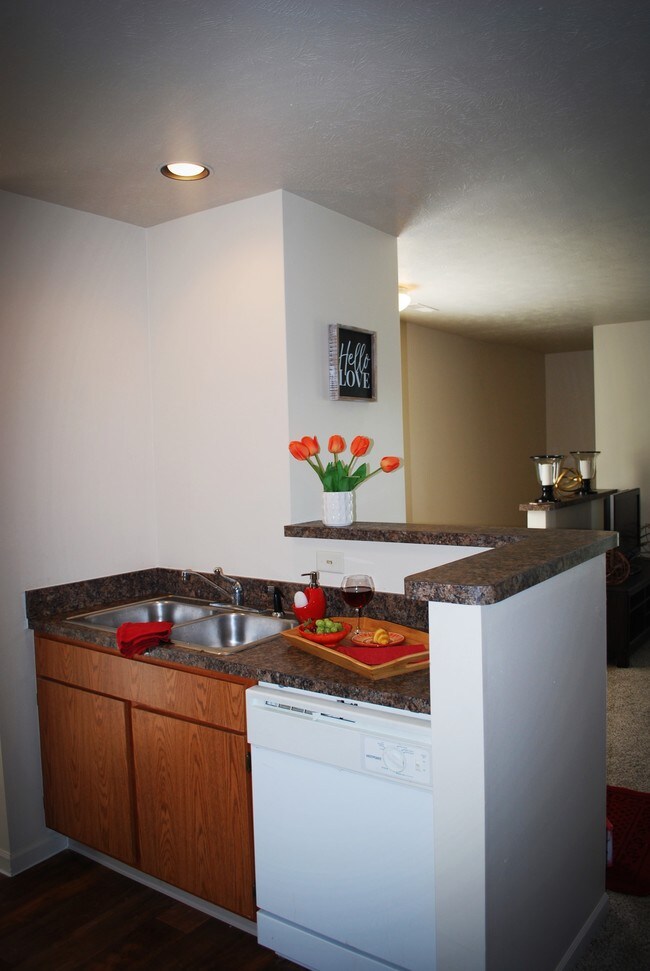 Cambridge Terrace Apartments For Rent in Mount Pleasant, MI