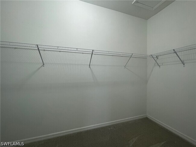 Building Photo - 3702 Pino Vista Way Unit 3