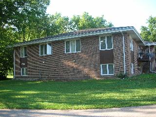 Photo - Immaculate Updated 2 Bedroom 1 bath