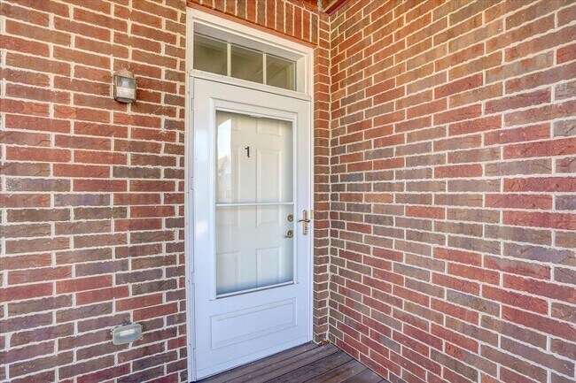 Photo - 3027 Providence St Unit 1