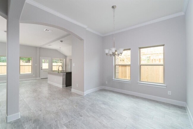 Photo - 18219 Willow Edge Dr