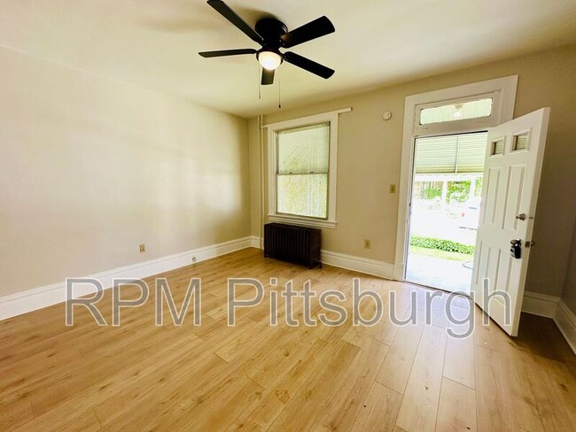 Photo - 1115 Karl Ave