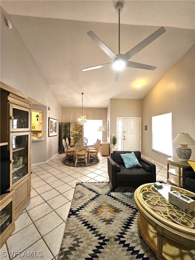 Photo - 529 Windsor Sq Unit 101