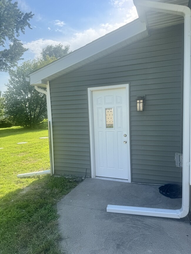 Photo - 602 NE 51st Pl