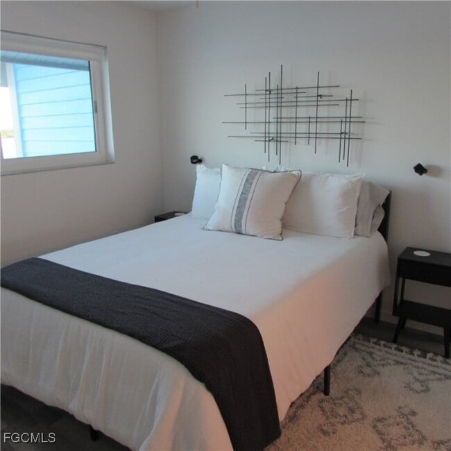 Building Photo - 5371 Blue Crab Cir Unit 1